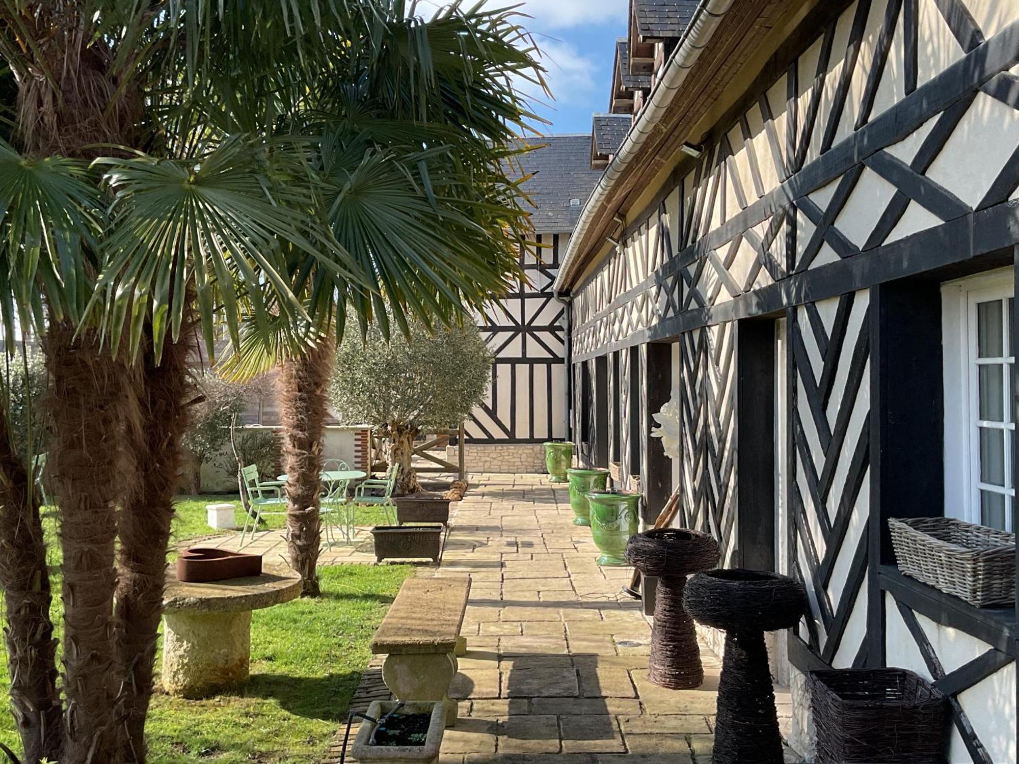 مبيت وإفطار تروفيي سور مير Manoir De La Croix-Sonnet المظهر الخارجي الصورة