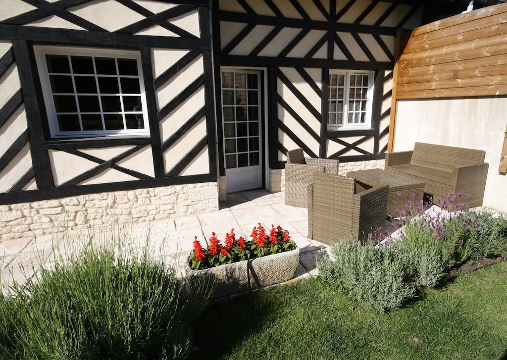مبيت وإفطار تروفيي سور مير Manoir De La Croix-Sonnet الغرفة الصورة